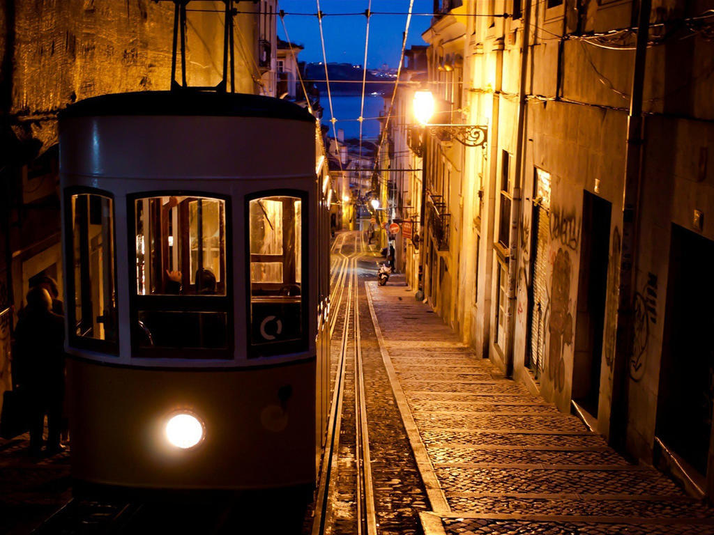Lisbon Calling Luaran gambar